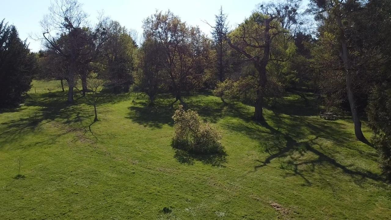 Gite La Grande Racinaie Cre-sur-Loir Екстер'єр фото